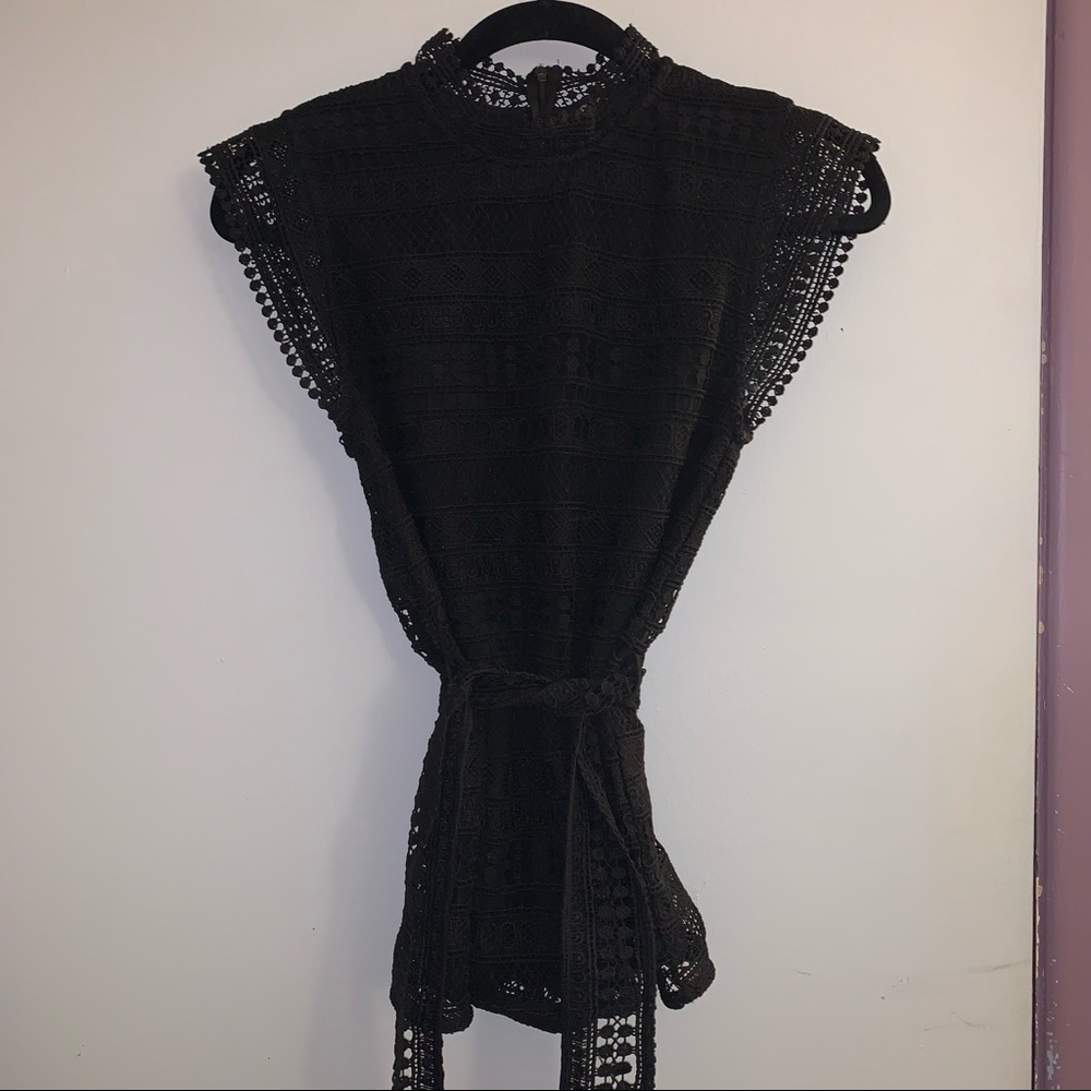 XS, black lace blouse from Gibson